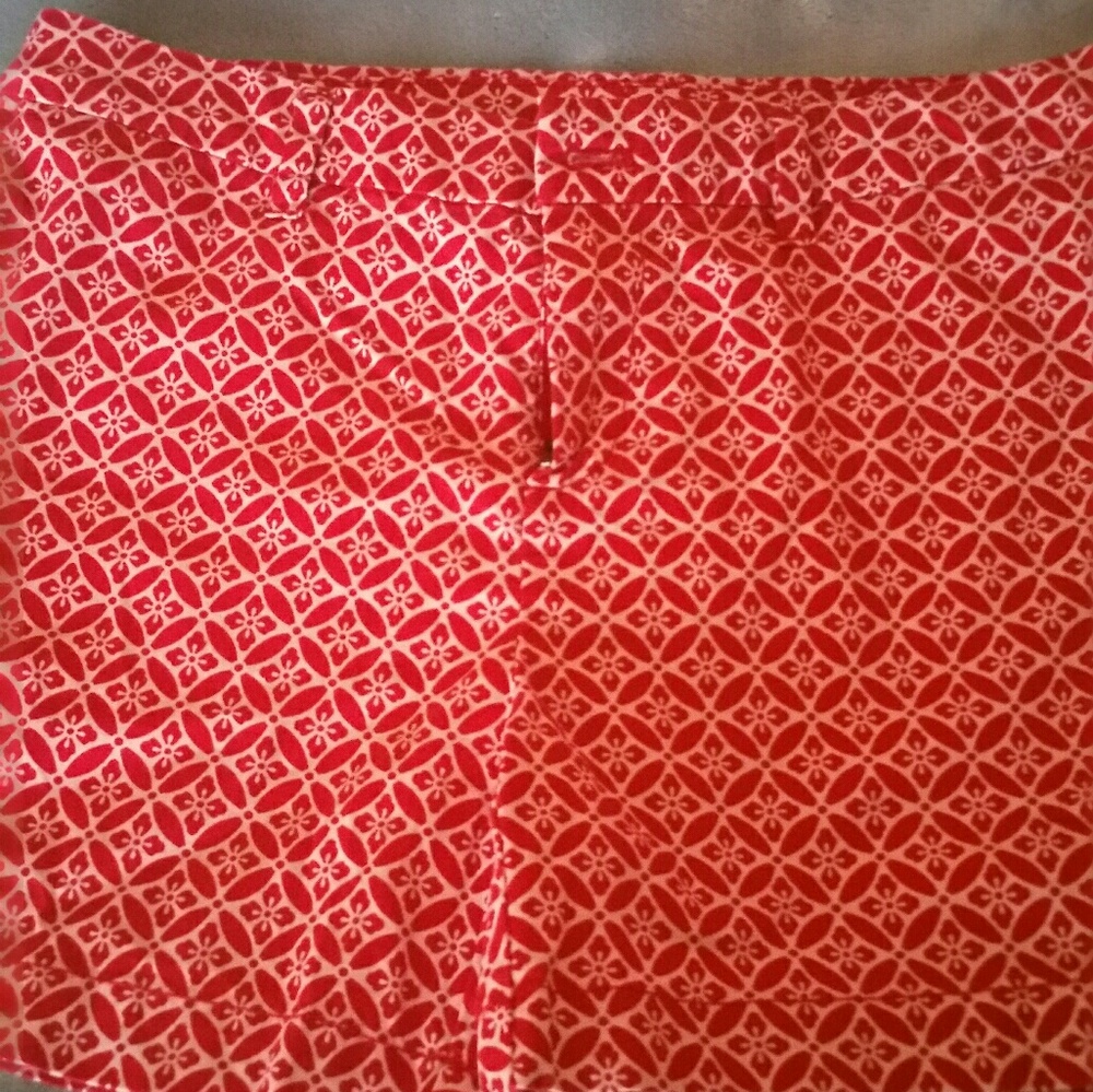 Faded Glory red pattern shorts - size 8
